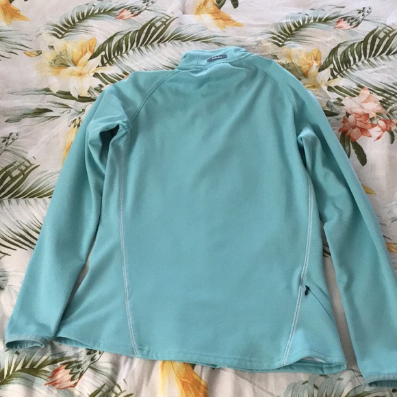 Cabela’s pullover - Picture 3 of 3